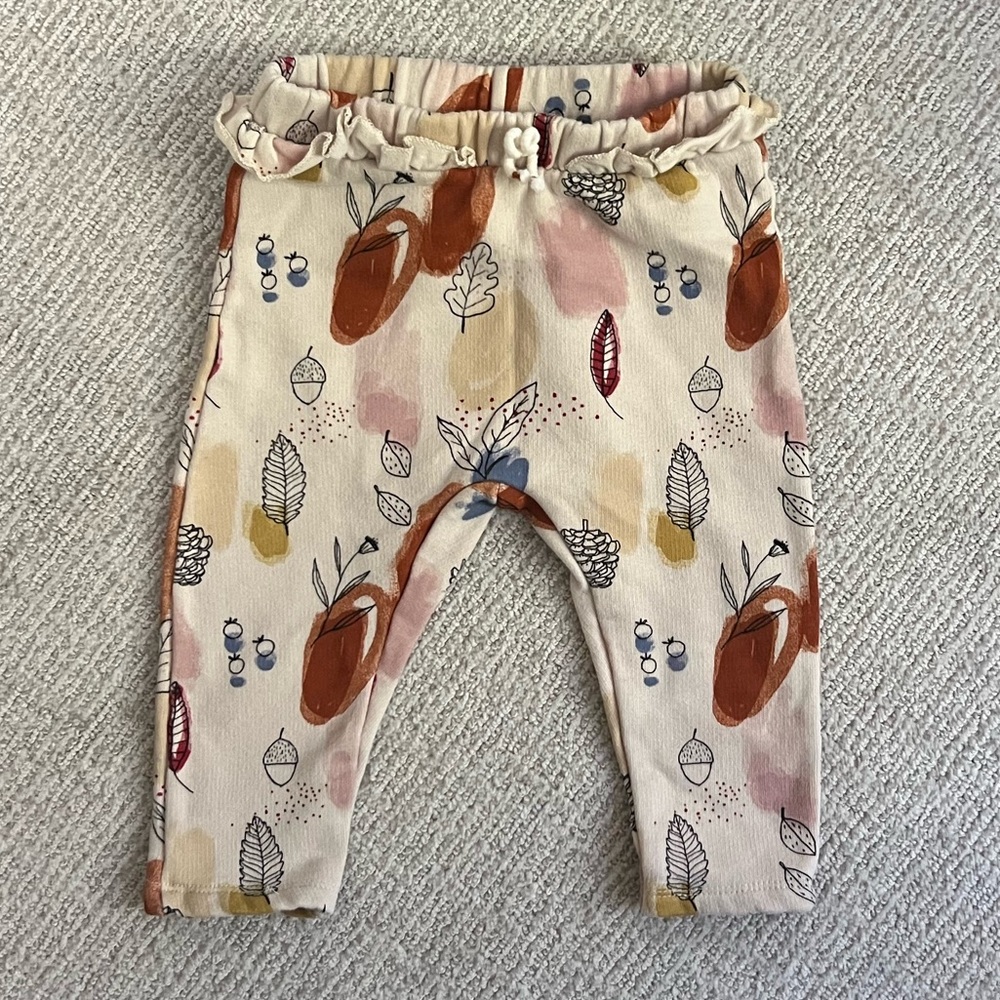 Zara Kids Plush Pant with leaf pattern 12-18mos